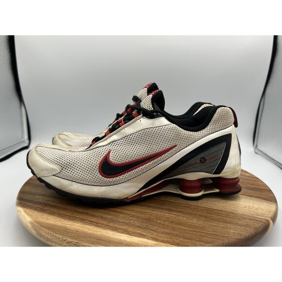 Nike Shox Shoes Mens 7Y Running Trainers Sneakers Athletic Y2K Basketball Retro - Picture 5 of 10